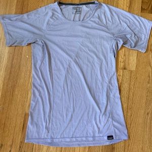 Patagonia capilene lightweight baselayer
